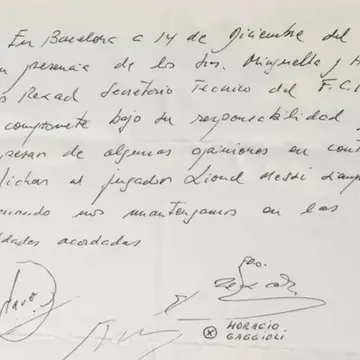 Handwritten Spanish document dated January 14 2000 with signatures and a stamp