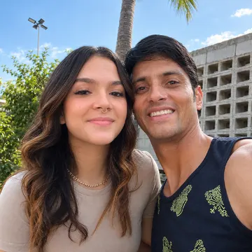 Romero Silva e Mel Maia na Globo